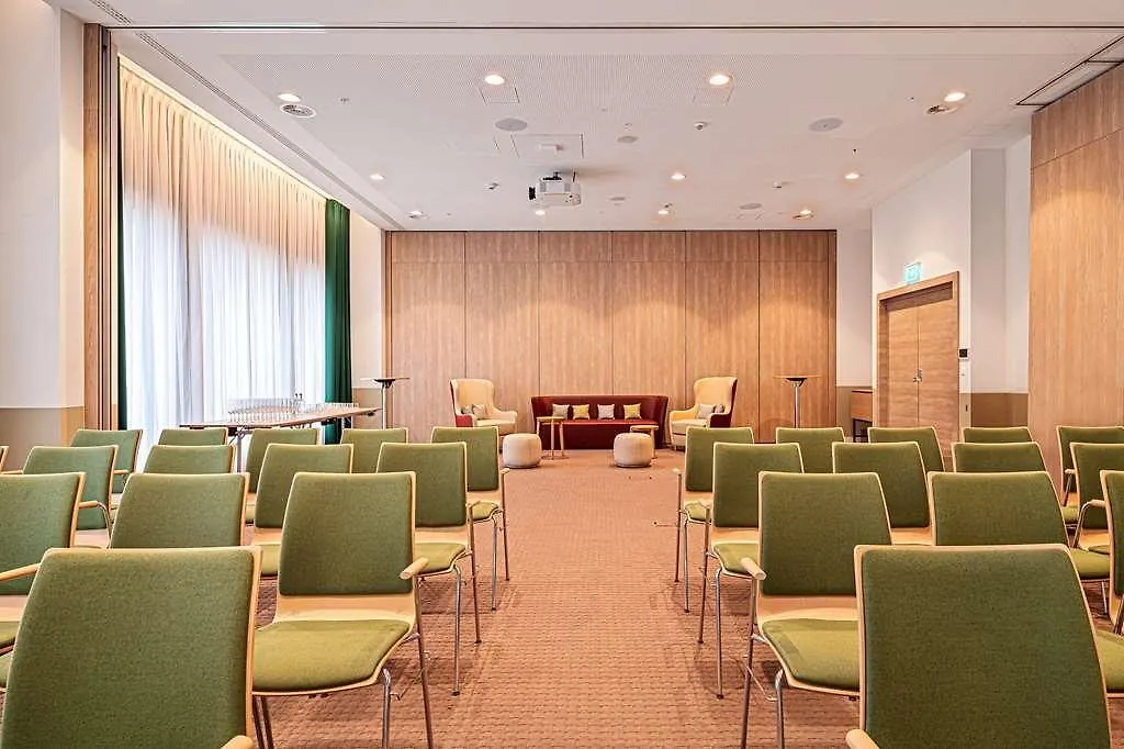 Intercityhotel Geneva Vernier 4*,