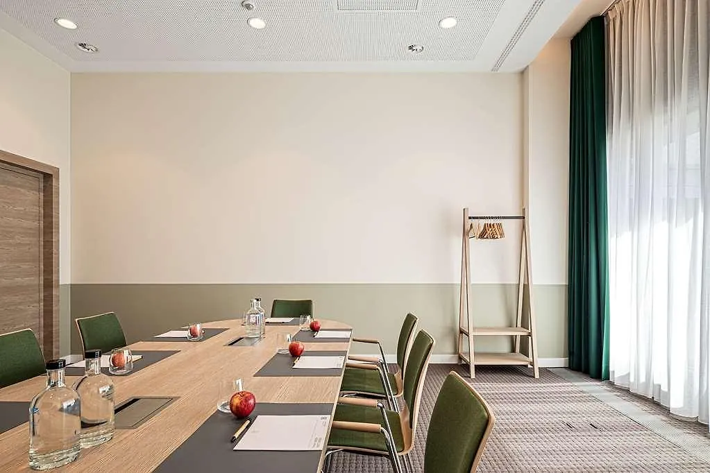 Intercityhotel Geneva Vernier 4*,